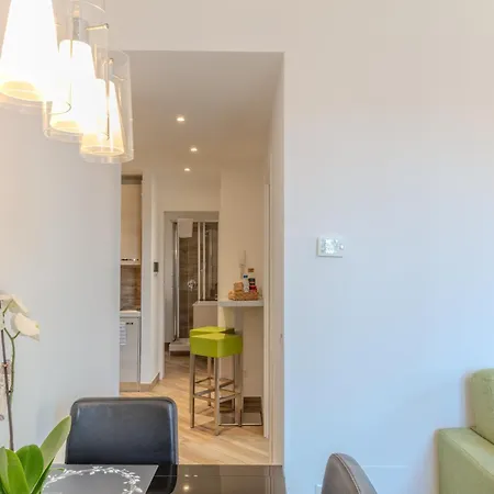 伊尔博尔戈公寓 公寓